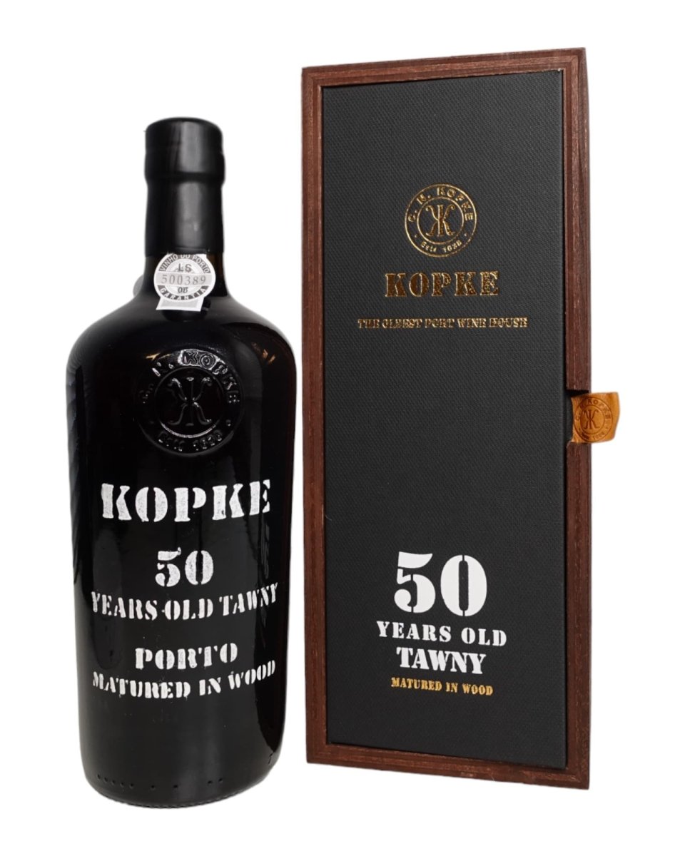 50 Years Old Tawny Port in Holzkiste - Kopke - Weingaumen.com